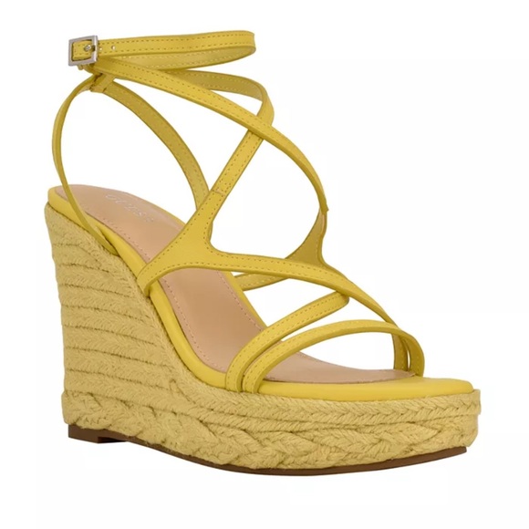 GUESS HIRANI Womens Fashion Yellow Espadrille Wedge Sandals, size‎ 8.5 - Picture 1 of 12